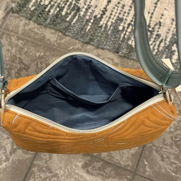 Shoulder Strap Small Purse Handmade out of Sig Zane Material NEW Quilted nwt - Picture 13 of 16